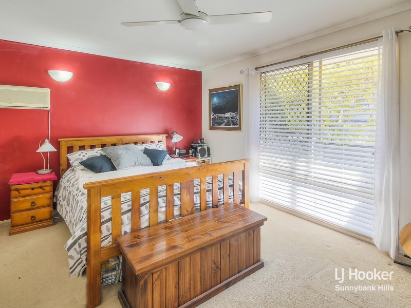 55 Chesterfield Crescent, Kuraby QLD 4112