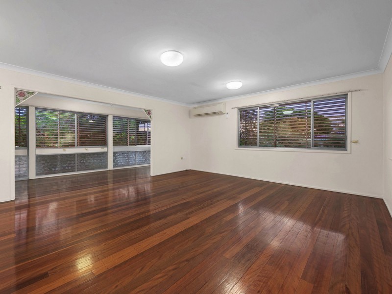 29 Trood Street, Macgregor QLD 4109