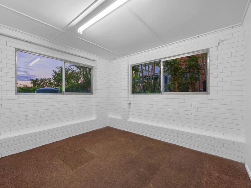 29 Trood Street, Macgregor QLD 4109