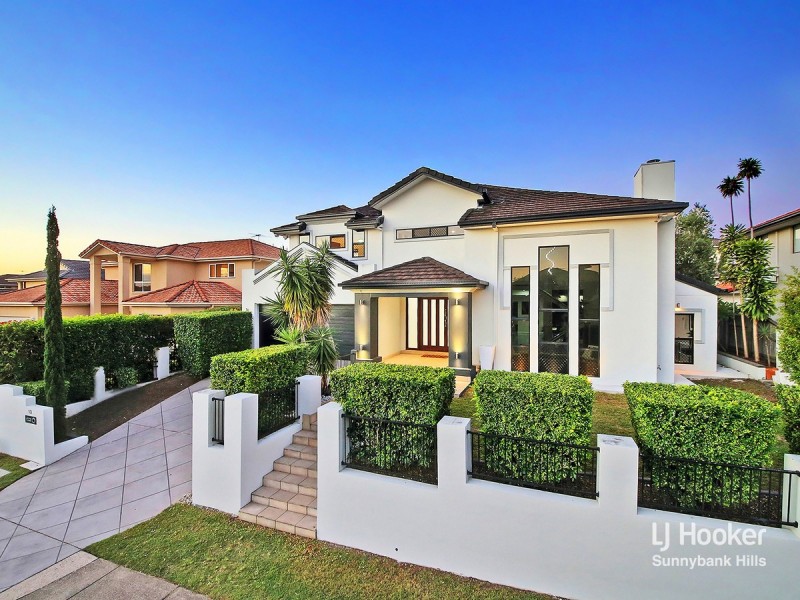 10 Willowleaf Close, Stretton QLD 4116