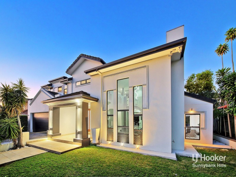 10 Willowleaf Close, Stretton QLD 4116
