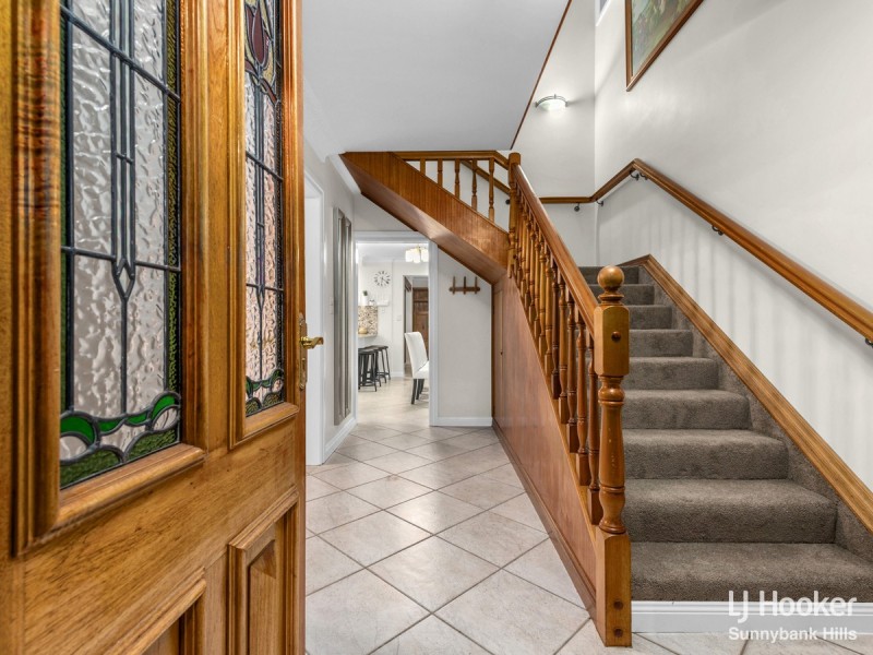 11 Cornflower Street, Mansfield QLD 4122