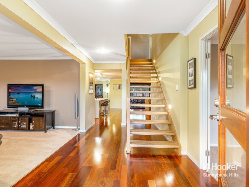 27 Cockatiel Court, Greenbank QLD 4124