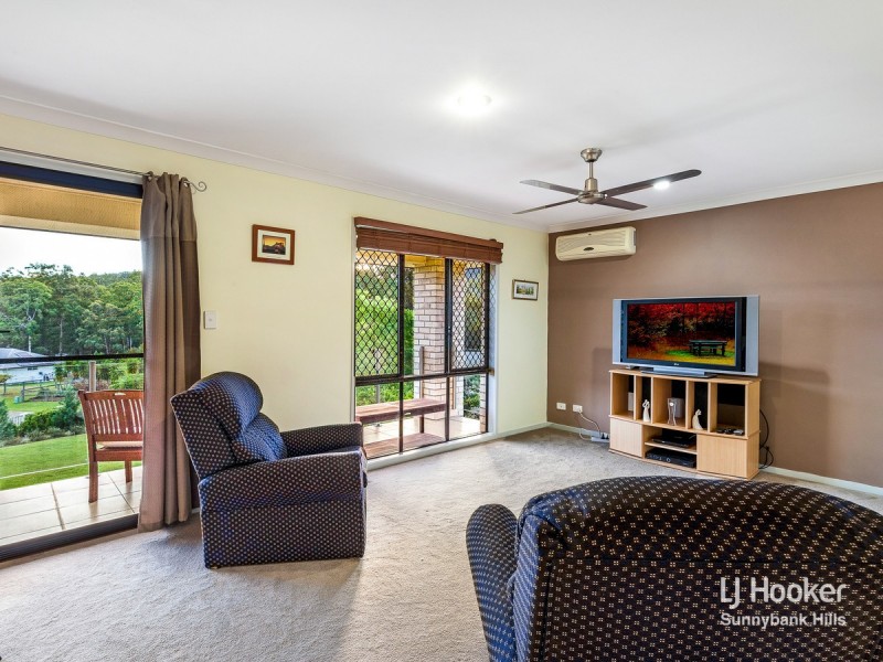 27 Cockatiel Court, Greenbank QLD 4124
