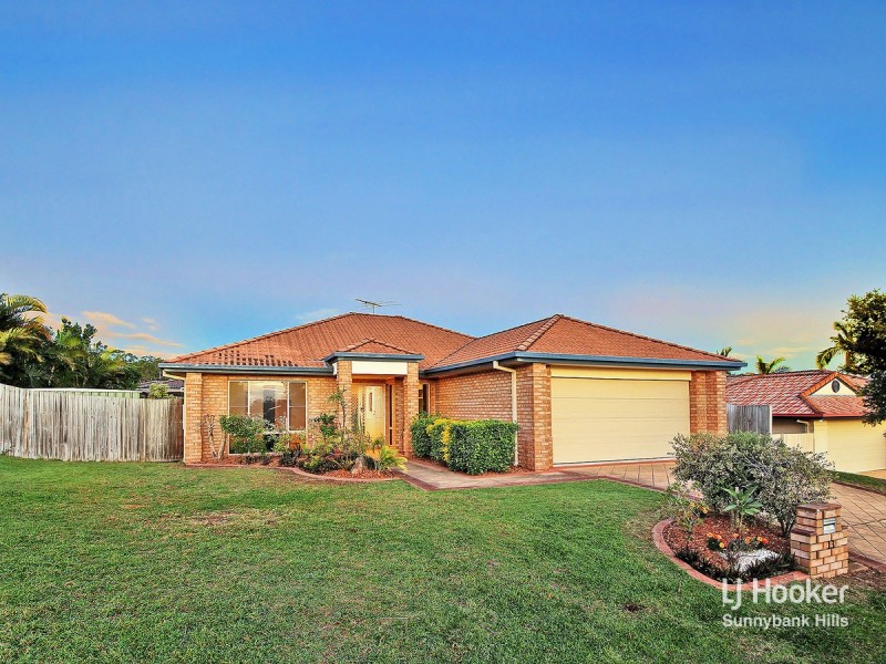 13 Coorong Place, Parkinson QLD 4115