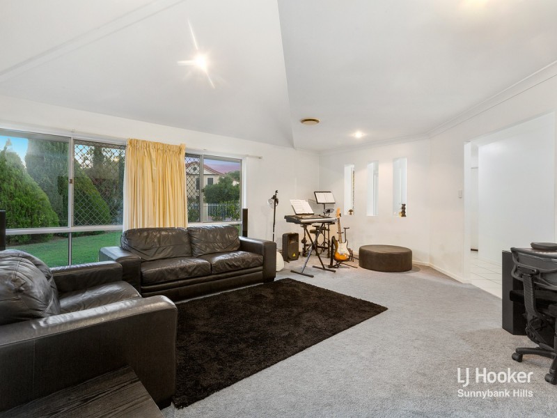 85 Park Avenue, Sunnybank Hills QLD 4109