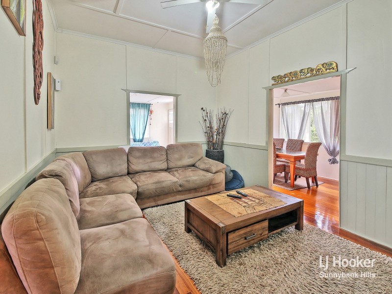 24 Laughlin Street, Kingston QLD 4114