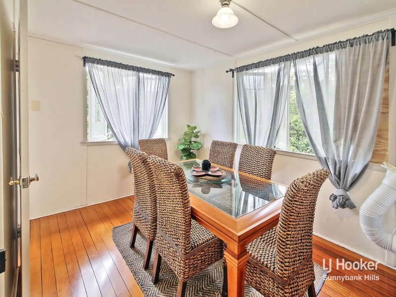 24 Laughlin Street, Kingston QLD 4114