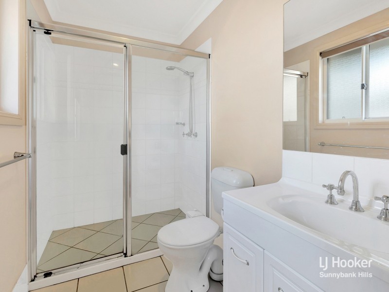 1 Golden Ash Court, Sunnybank Hills QLD 4109