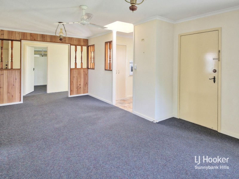 10 Fleetwood Street, Macgregor QLD 4109