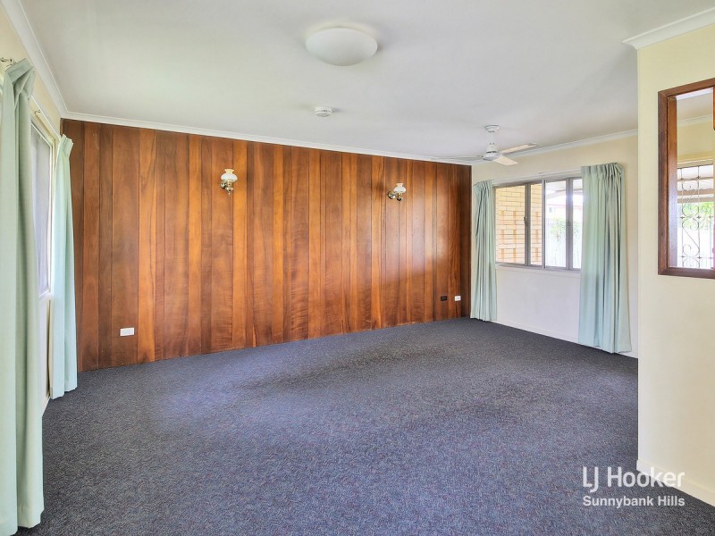 10 Fleetwood Street, Macgregor QLD 4109