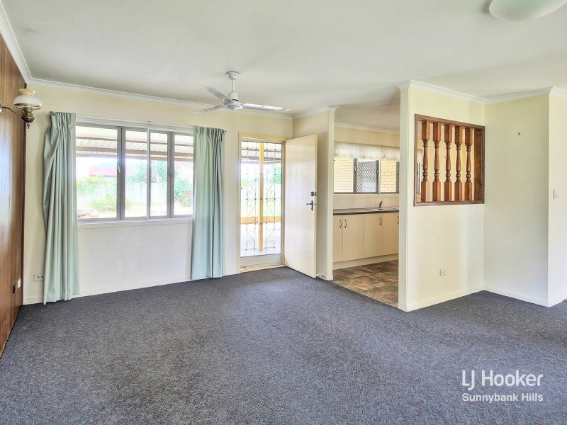 10 Fleetwood Street, Macgregor QLD 4109