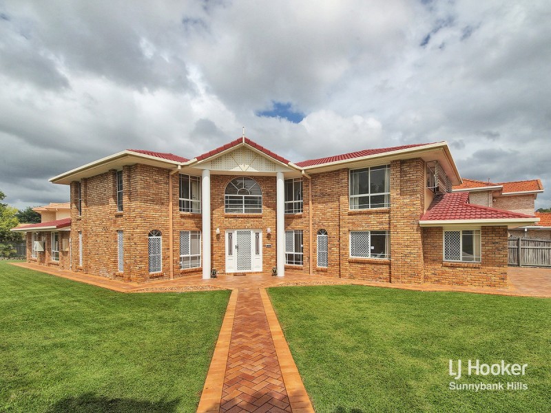 8 Ingluna Circuit, Eight Mile Plains QLD 4113