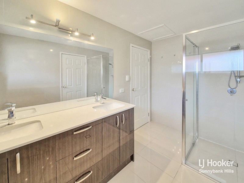 8 Ingluna Circuit, Eight Mile Plains QLD 4113