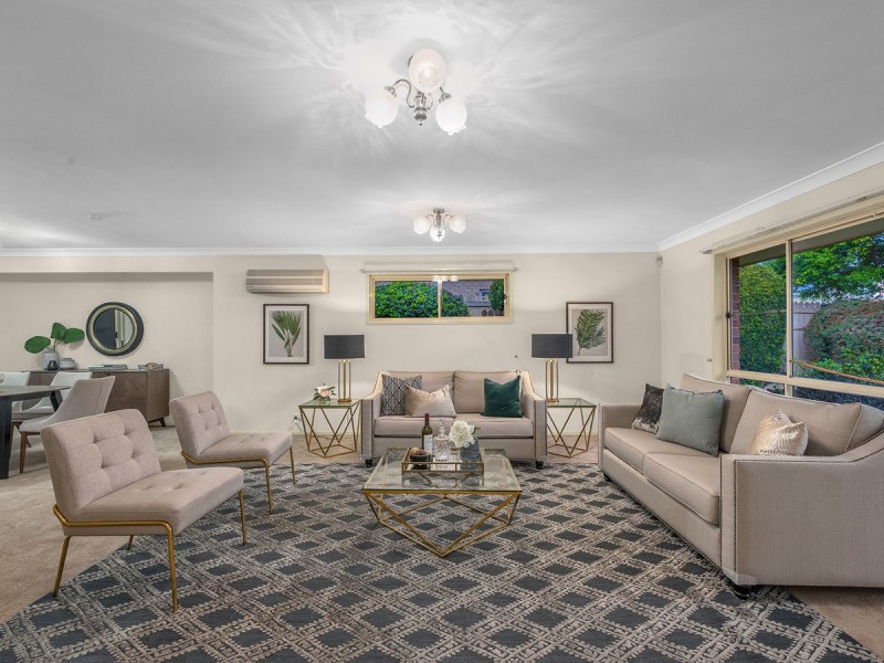 4 Lindeman Place, Eight Mile Plains QLD 4113