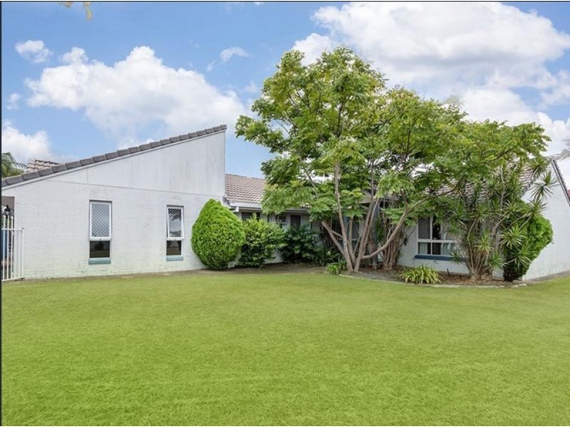 27 The Avenue, Sunnybank Hills QLD 4109