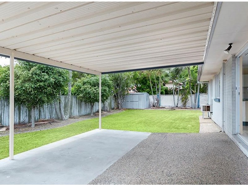 27 The Avenue, Sunnybank Hills QLD 4109