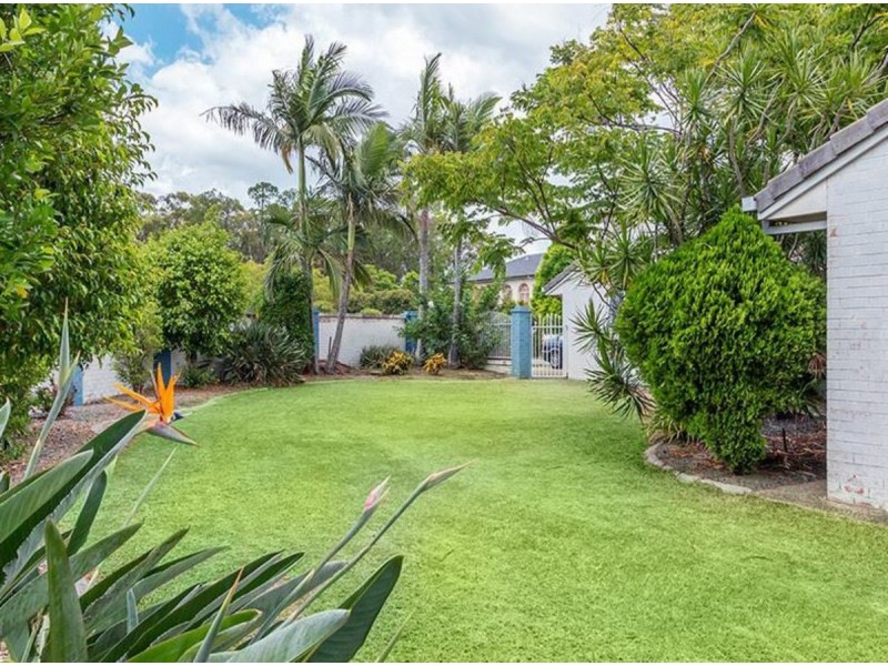 27 The Avenue, Sunnybank Hills QLD 4109