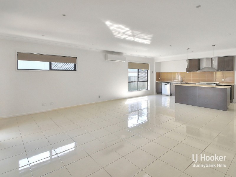 82 Valley Circuit, Kuraby QLD 4112