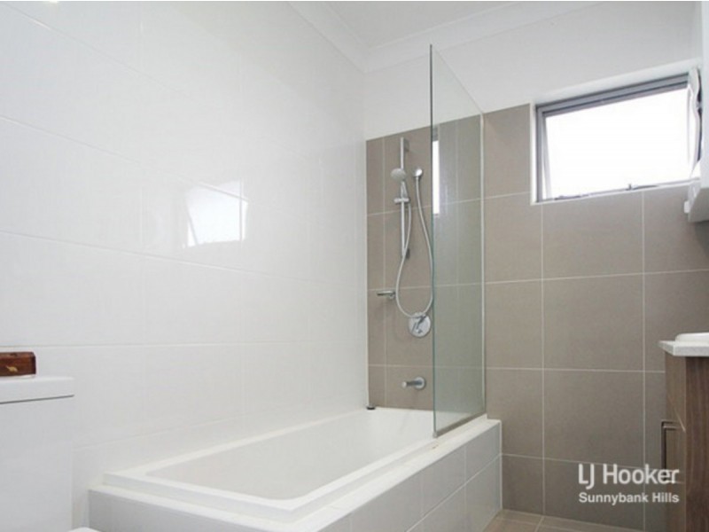 1113/198 Padstow Road, Eight Mile Plains QLD 4113