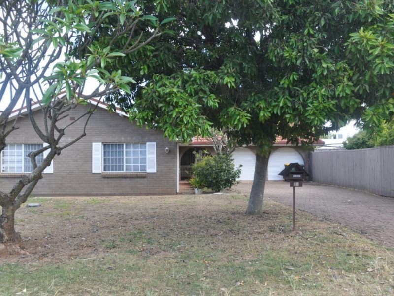 12 Cosmic Street, Robertson QLD 4109