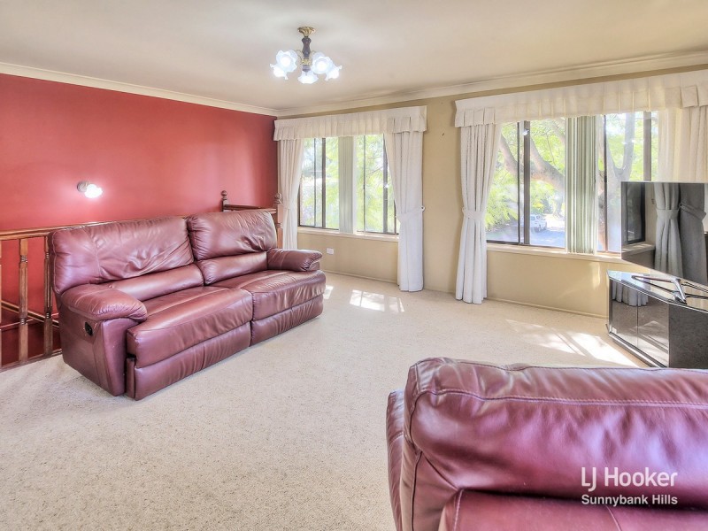 10 Manzill Street, Sunnybank Hills QLD 4109