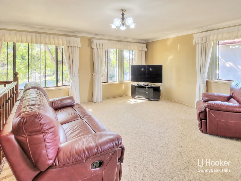 10 Manzill Street, Sunnybank Hills QLD 4109