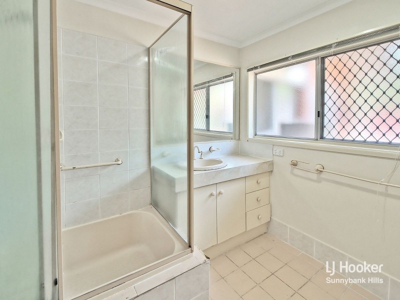 23 Malmrose Street, Wishart QLD 4122