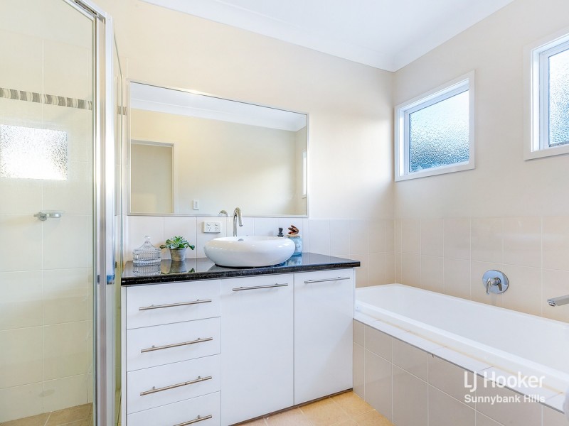 222 Benhiam Street, Calamvale QLD 4116