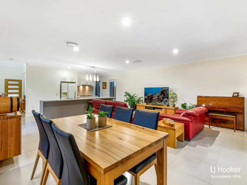 18 Hathway Street, Mount Gravatt East QLD 4122