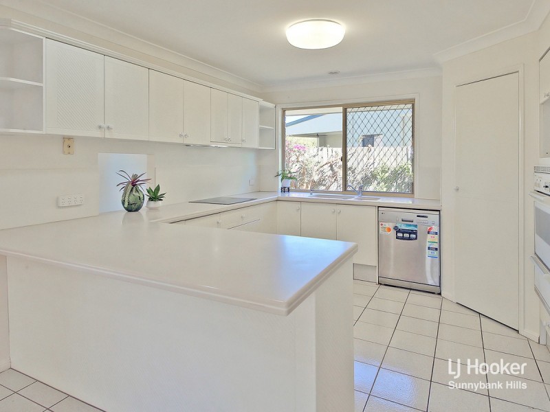 49 Ingluna Circuit, Eight Mile Plains QLD 4113