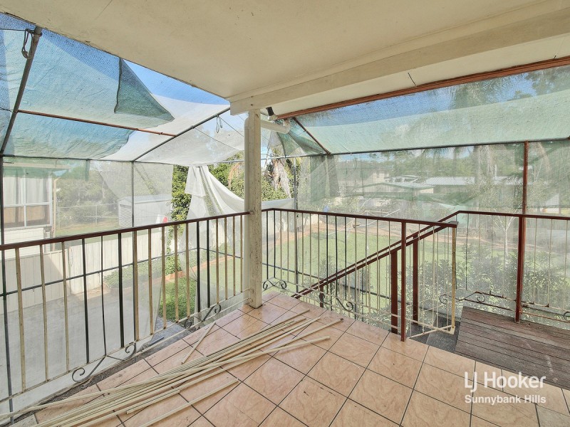 16 Margarette Street, Logan Central QLD 4114