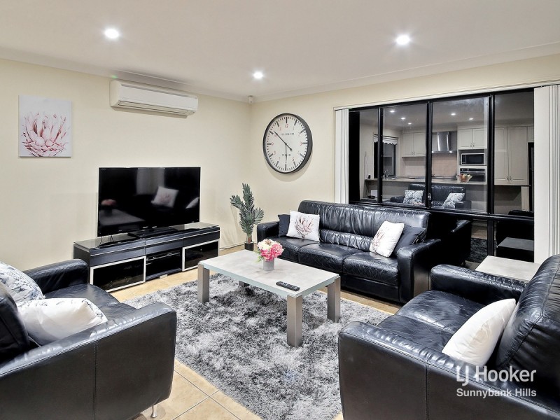 20 Coneybeer Place, Eight Mile Plains QLD 4113