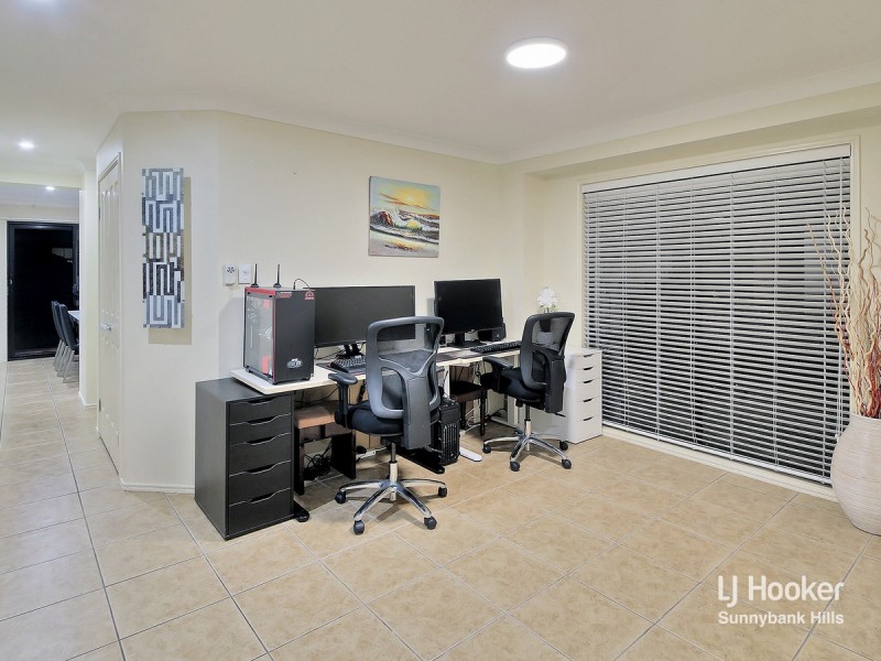 20 Coneybeer Place, Eight Mile Plains QLD 4113