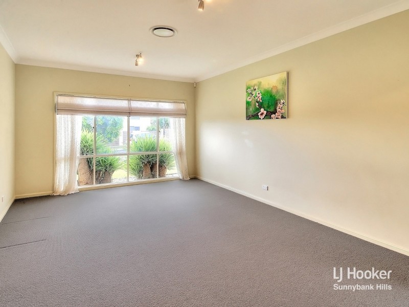 16 Henderson Street, Eight Mile Plains QLD 4113