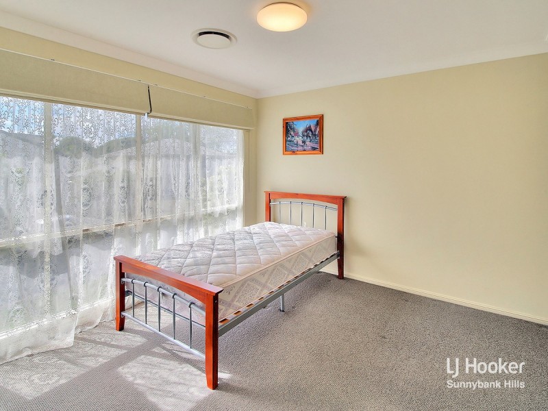 16 Henderson Street, Eight Mile Plains QLD 4113