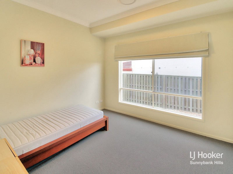 16 Henderson Street, Eight Mile Plains QLD 4113