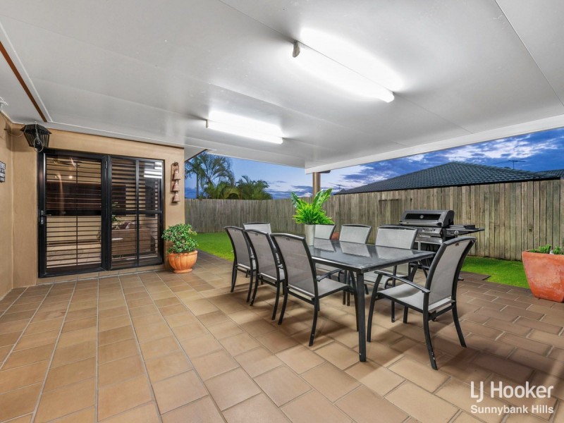 15 Kentwell Place, Wishart QLD 4122