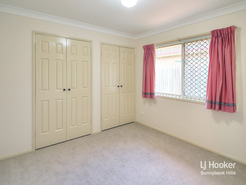 8 Bellflower Place, Calamvale QLD 4116