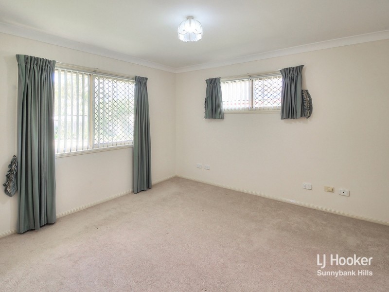 8 Bellflower Place, Calamvale QLD 4116