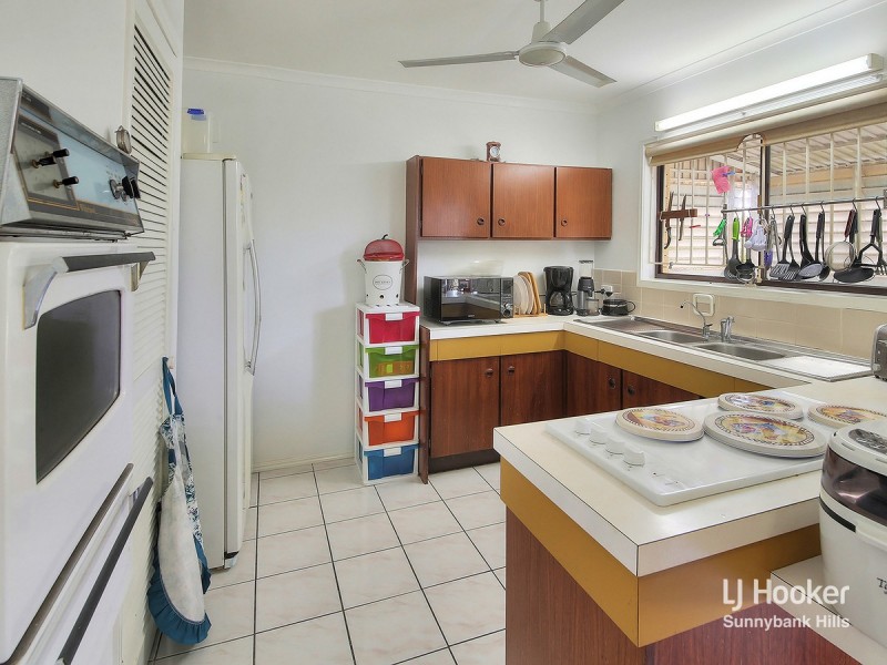 23 Gordonia Street, Macgregor QLD 4109