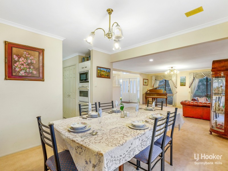 15 Aspen Crescent, Parkinson QLD 4115