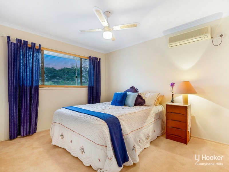 15 Aspen Crescent, Parkinson QLD 4115