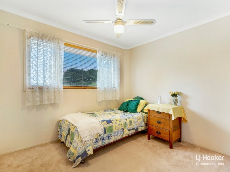 15 Aspen Crescent, Parkinson QLD 4115