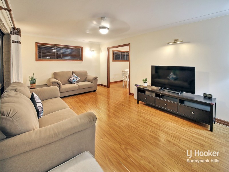 15 Flintstone Street, Sunnybank Hills QLD 4109