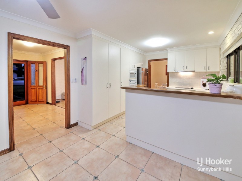 15 Flintstone Street, Sunnybank Hills QLD 4109