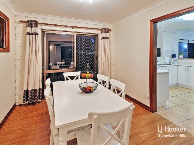 15 Flintstone Street, Sunnybank Hills QLD 4109