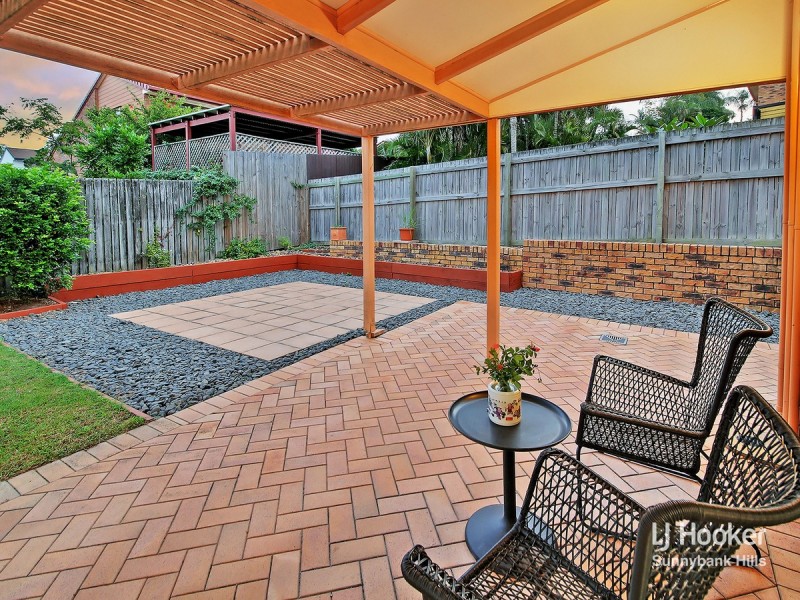 15 Flintstone Street, Sunnybank Hills QLD 4109