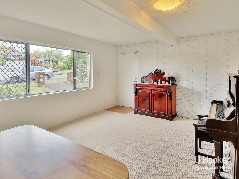 1/17 Strathairlie Square, Macgregor QLD 4109