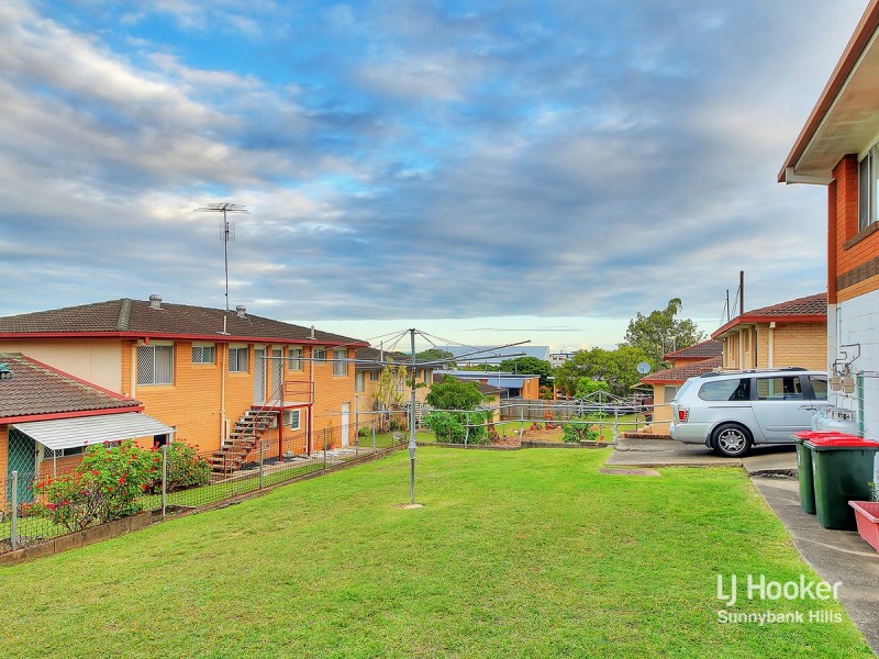 1/17 Strathairlie Square, Macgregor QLD 4109
